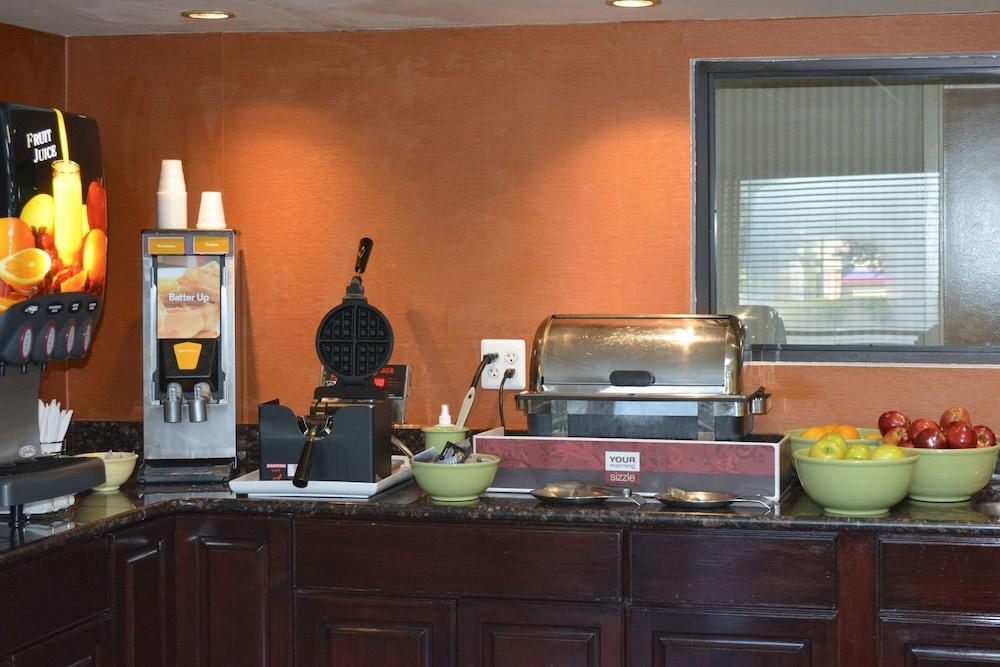Motel 6 Catonsville Md Baltimore West Экстерьер фото